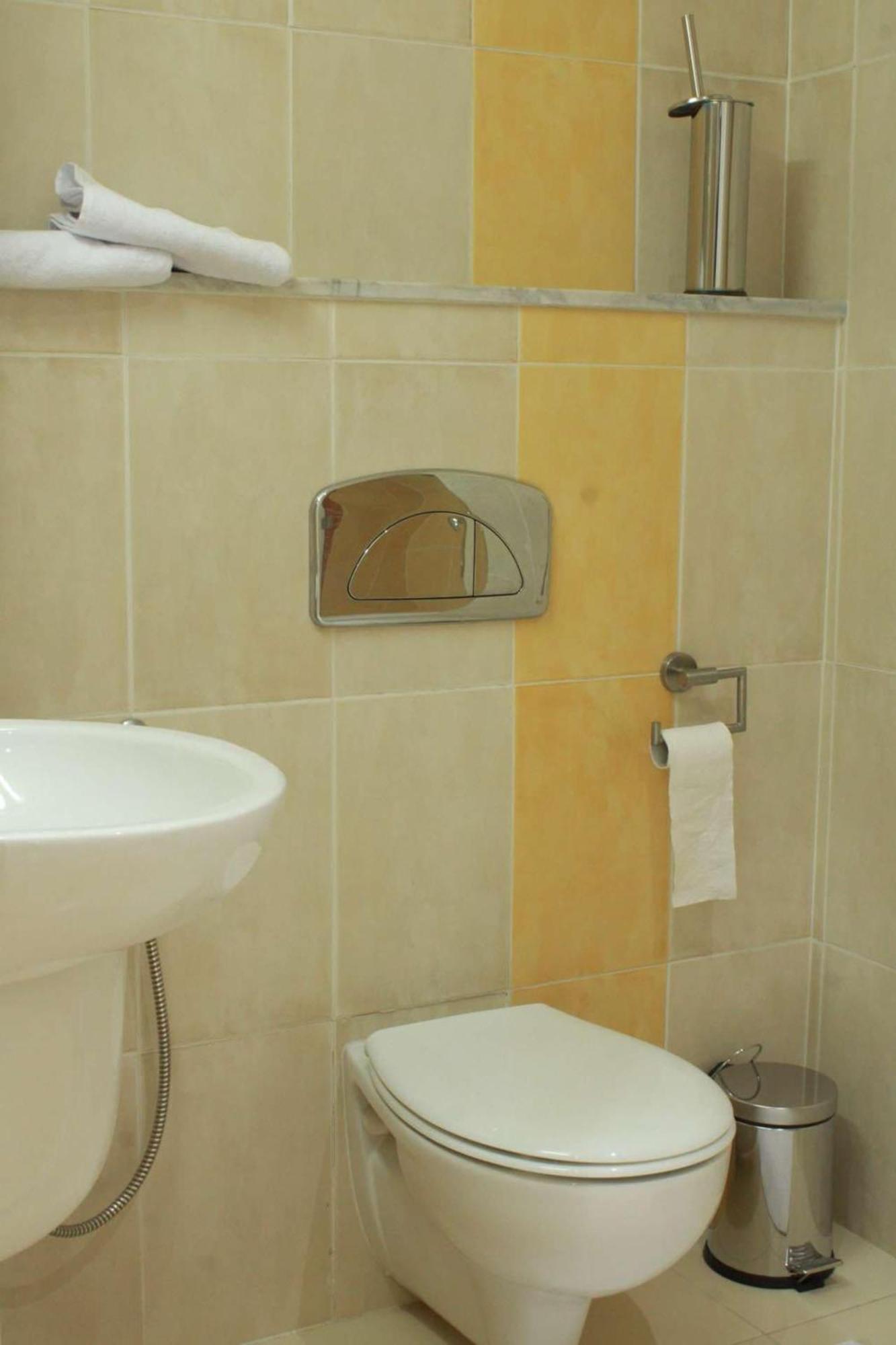 Hotel Le Parisien Tunis Extérieur photo